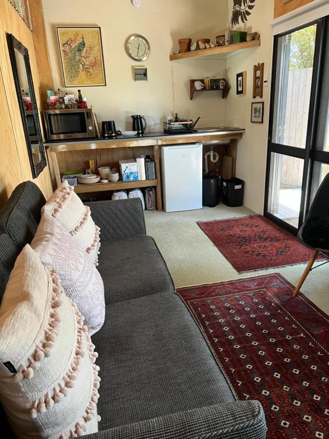 Kaka Ridge Retreat Bush Hideaway Apartamento Tawharanui Exterior foto