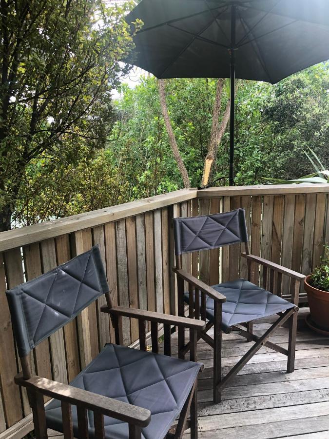 Kaka Ridge Retreat Bush Hideaway Apartamento Tawharanui Exterior foto